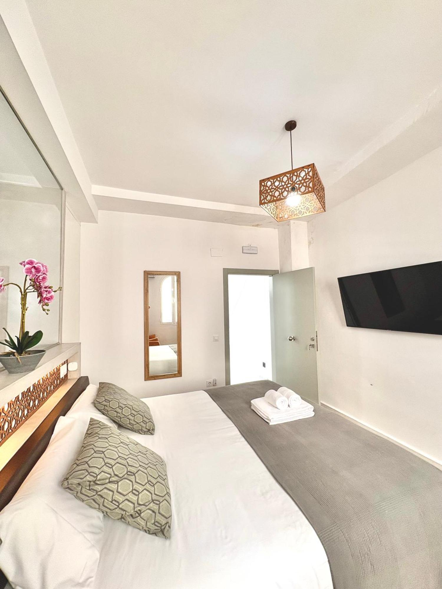 Unique House - Private Spa&Pool -StayinSevilla Eksteriør bilde